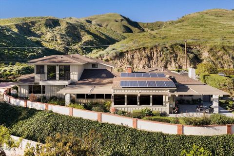 Tiny photo for 3940 Foothill Road, Ventura, CA 93003 (MLS # V1-35129)