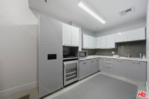 Tiny photo for 645 W 9th Street #406, Los Angeles, CA 90015 (MLS # 26843741)