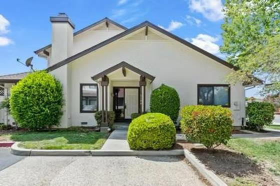 3194 Bluebird Drive