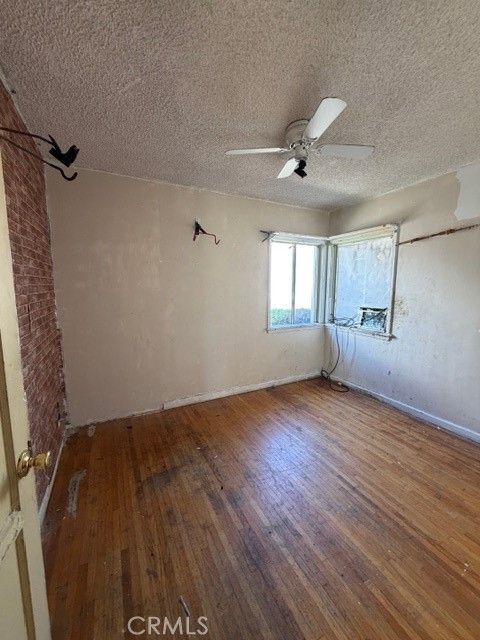 8317 La Villa Downey CA 90241