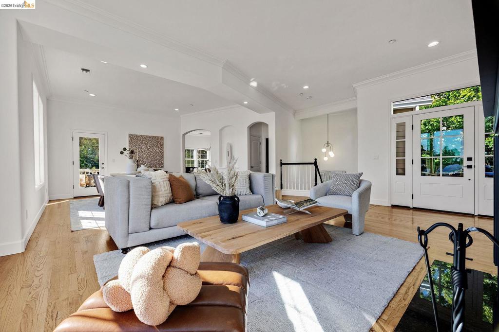 6203 Westwood Way
