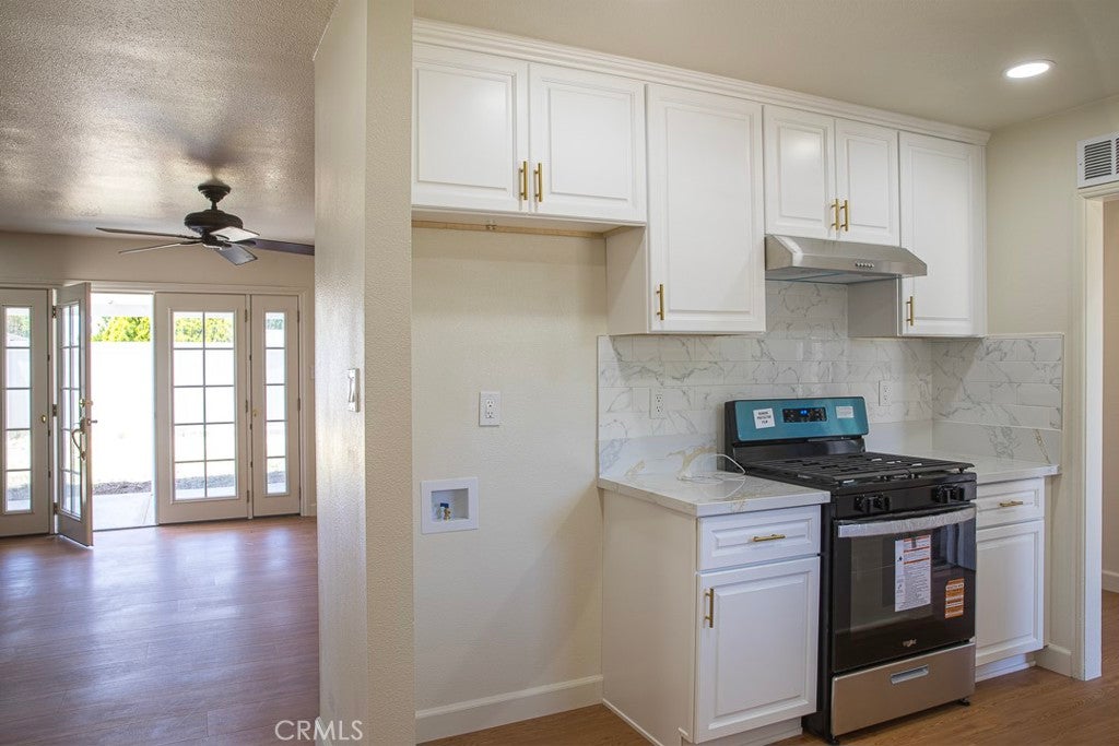 10740 Coloma
