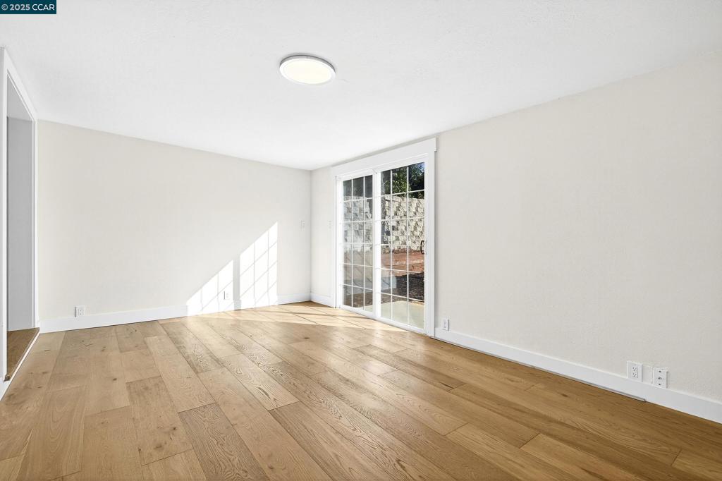 PINOLE ESTATES - Residential