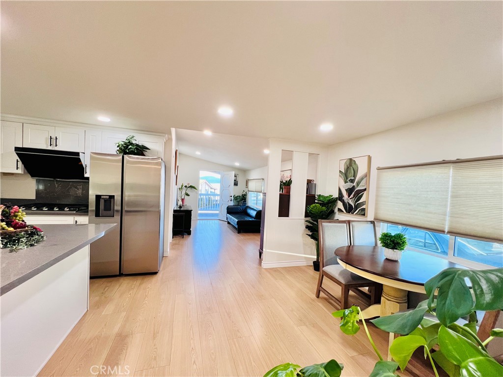 1560 S Otterbein Avenue 44