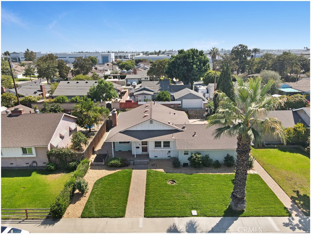 1420 E Commonwealth Avenue