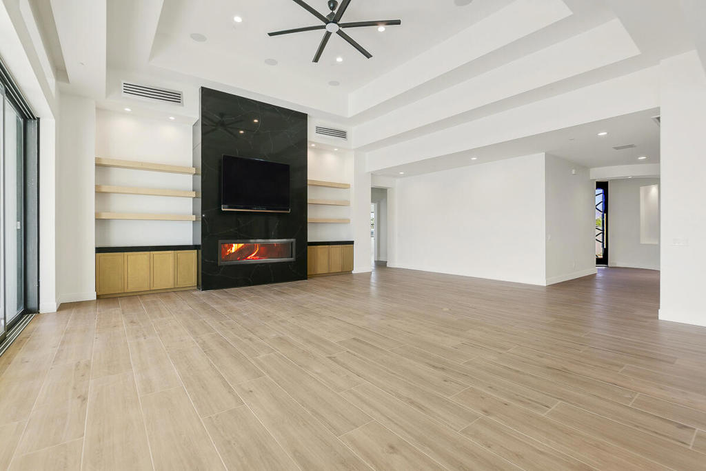 Rancho 49 - Residential