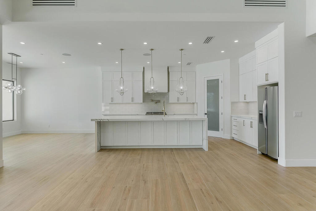 Rancho 49 - Residential