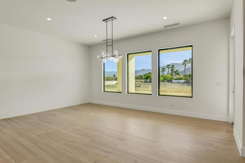 Rancho 49 - Residential