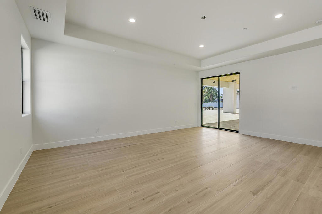 Rancho 49 - Residential