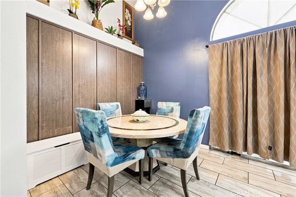 5344 Sunburst Drive