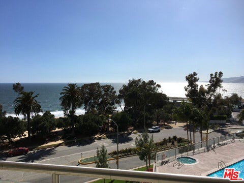 Photo of 201 Ocean Avenue #602B, Santa Monica, CA 90402 (MLS # 26867421)