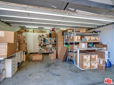 Tiny photo for 2100 Abbot Kinney Boulevard #7, Venice, CA 90291 (MLS # 25602179)