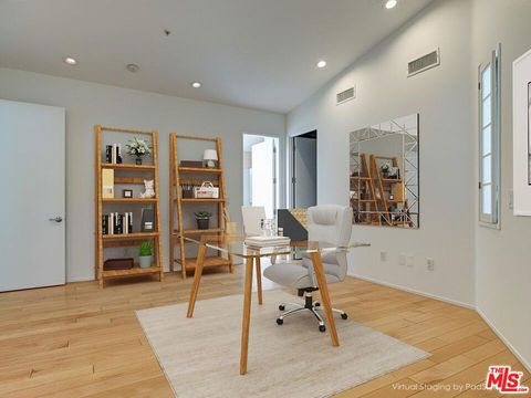 Tiny photo for 2100 Abbot Kinney Boulevard #7, Venice, CA 90291 (MLS # 25602179)