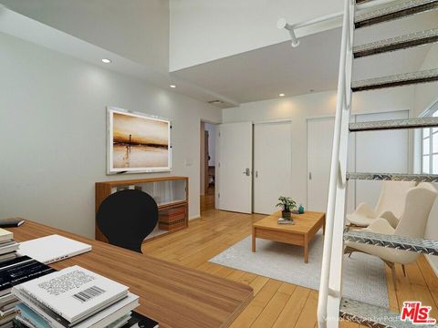 Tiny photo for 2100 Abbot Kinney Boulevard #7, Venice, CA 90291 (MLS # 25602179)