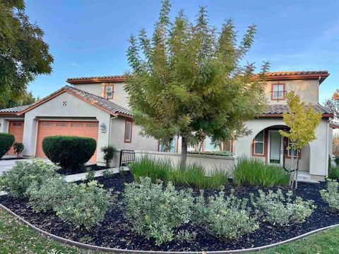 Photo of 372 S. Caballo Street St, Mountain House, CA 95391 (MLS # 41124329)