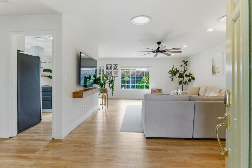 2220 Juan Pablo Lane