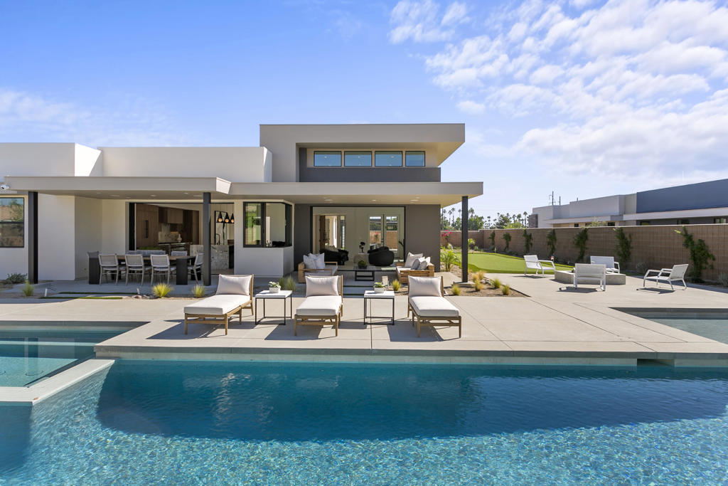 Revelle at Clancy Ln - Residential