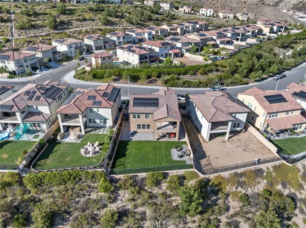 Saugus, California 91350, United States, 5 Bedrooms Bedrooms, ,3 BathroomsBathrooms,Residential,Active,179505