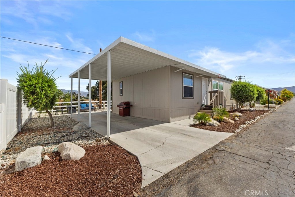 1134 Villa Calimesa Lane 93