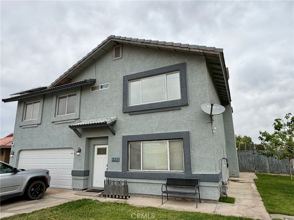 221 Mariposa Trail
