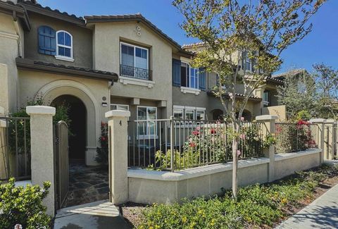 10410 Duxbury Ln Unit 4 San Diego CA 92127