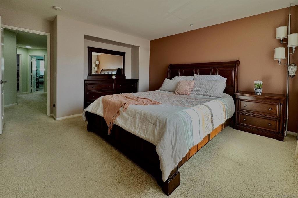 10410 Duxbury Ln Unit 4