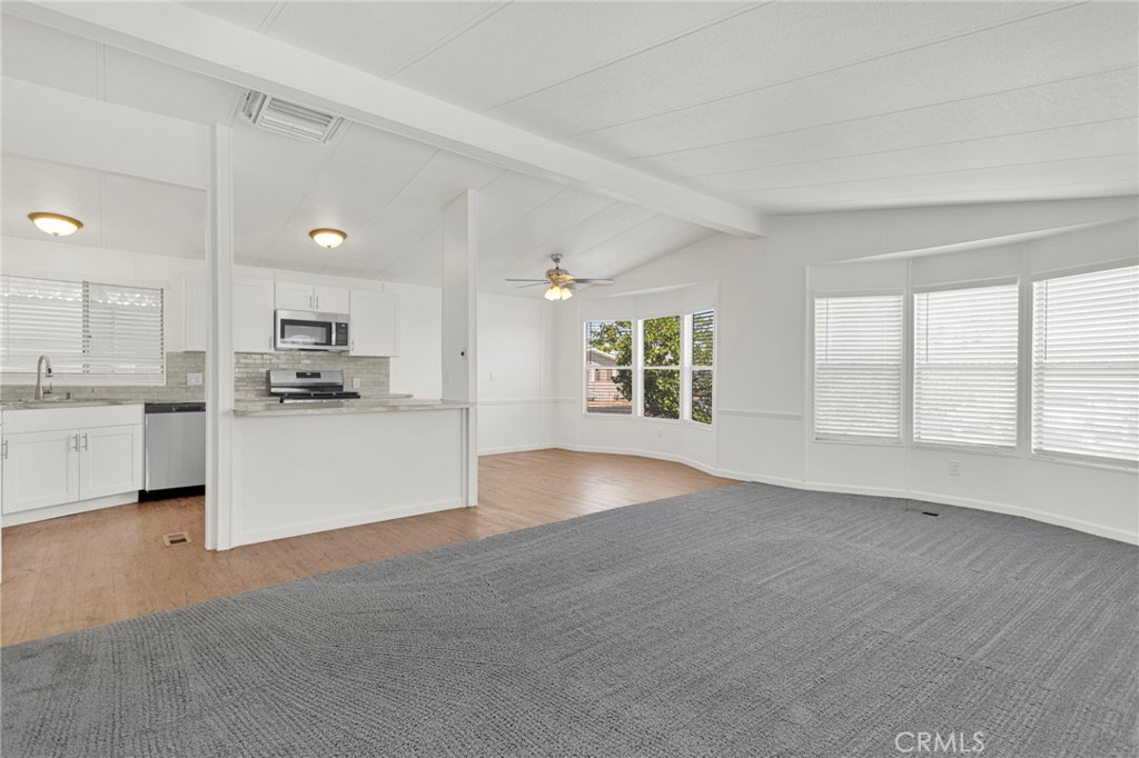 15252 Seneca Road 257