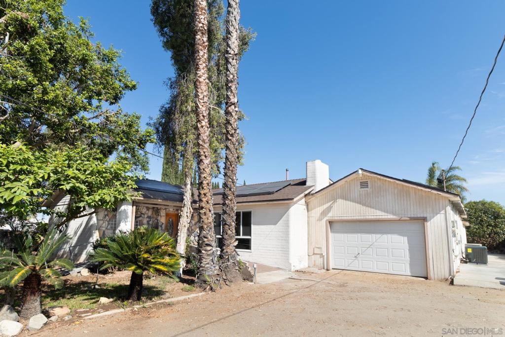 1460 E Lexington