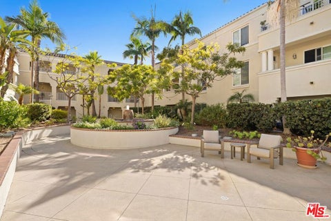 Tiny photo for 4282 Tradewinds Drive, Oxnard, CA 93035 (MLS # 26101790)