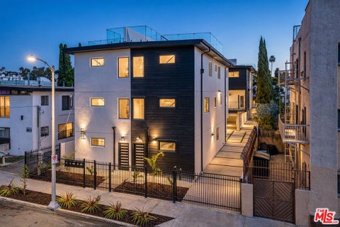 Photo of 614 Imogen Avenue, Los Angeles, CA 90026 (MLS # 26103621)
