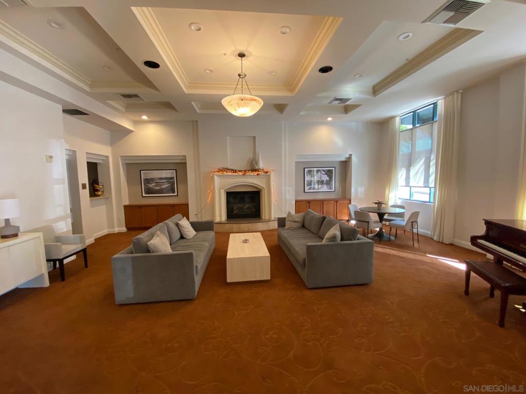 Downtown - Residential Lease