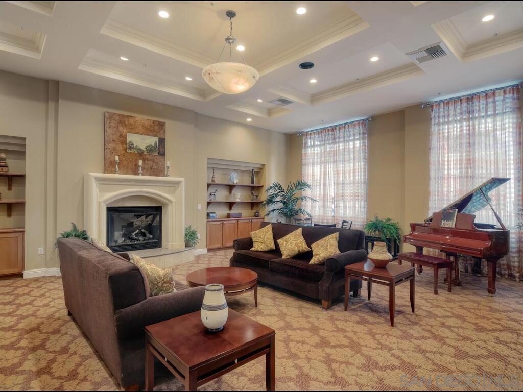 Downtown - Residential Lease