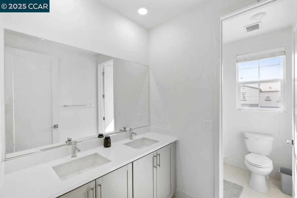 TRACY PARK - Residential