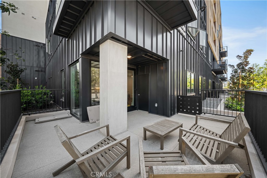 1109 rivington
