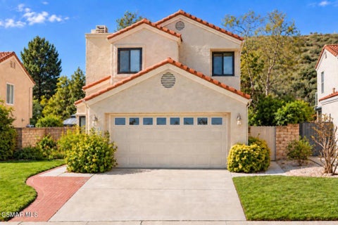 Photo of 6879 Pecan Avenue, Moorpark, CA 93021 (MLS # 226004478)