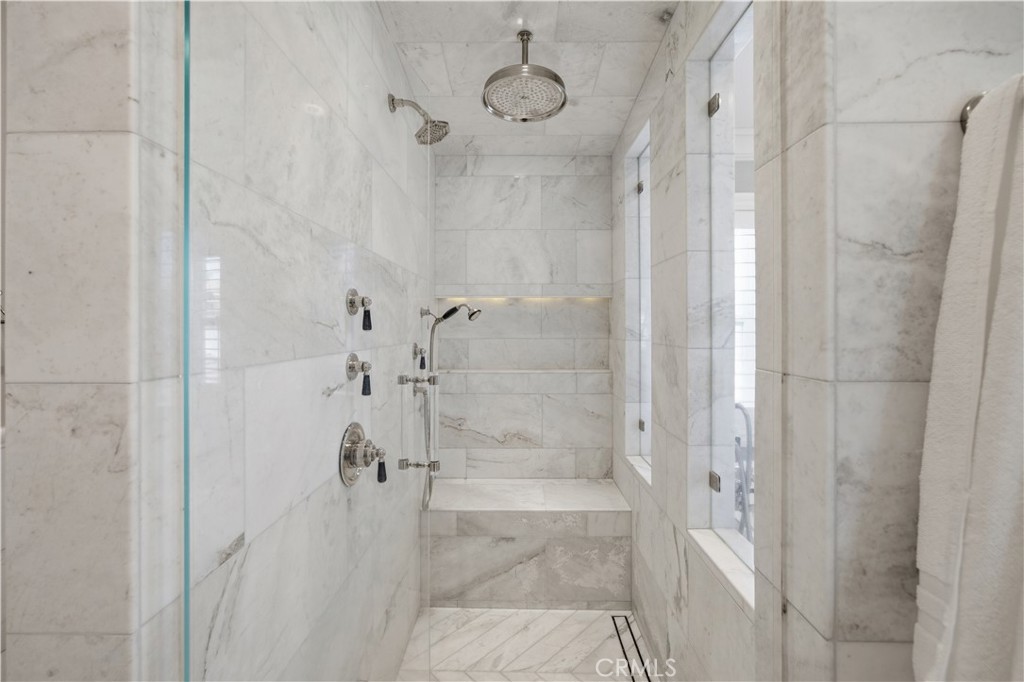 8 N Bayleaf, Irvine CA 92620 - Photo 37