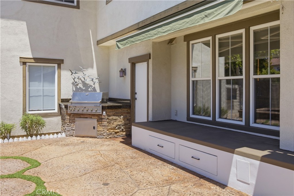 8 N Bayleaf, Irvine CA 92620 - Photo 58