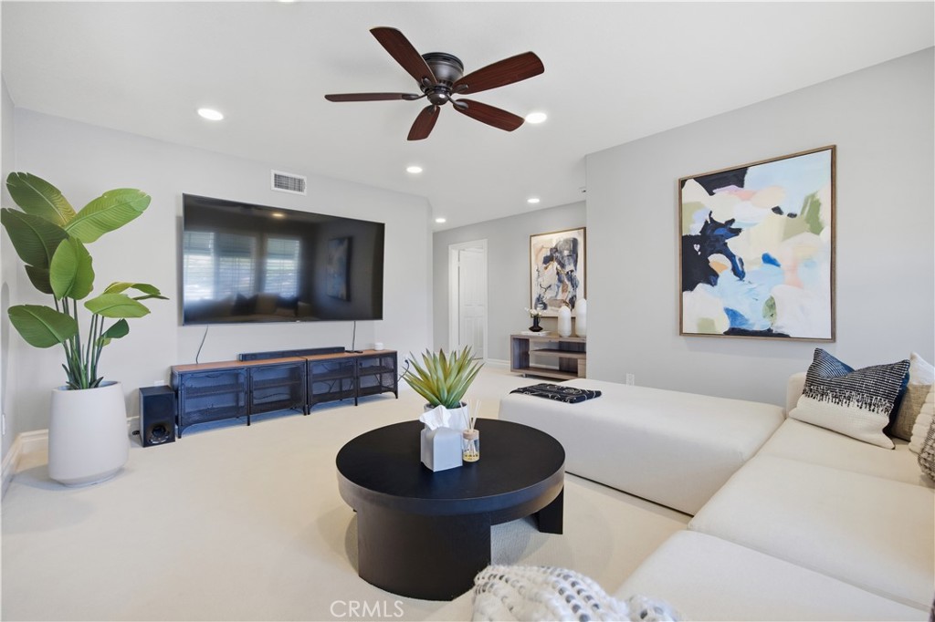 8 N Bayleaf, Irvine CA 92620 - Photo 47
