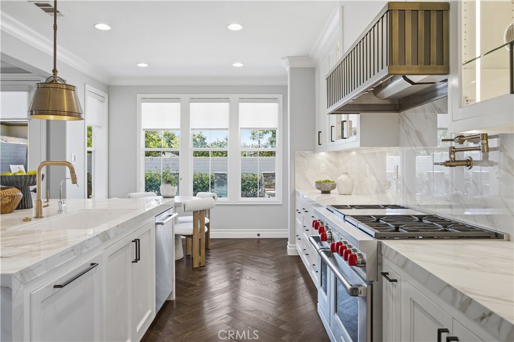 8 N Bayleaf, Irvine CA 92620 - Photo 18