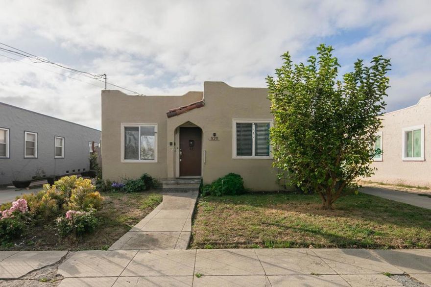 A classic Salinas gem filled with opportunity! Perfect for a first-time buyer, investor, or anyone looking to downsize. Features laminate wood floors, granite countertops, newer roof, electrical panel, and fencing. Large lot offers ADU potential and space to expand. Conveniently located near schools, Hartnell College, parks, and downtown. Endless potential  dont miss this one!