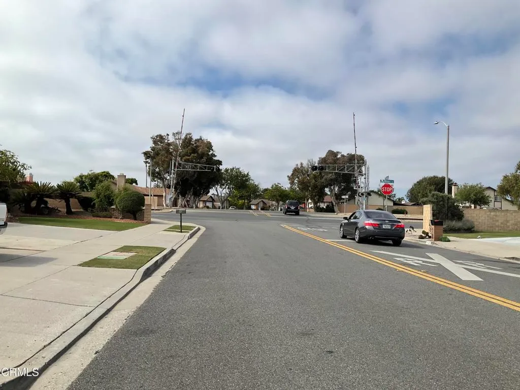 Oxnard, California 93035, United States, 3 Bedrooms Bedrooms, ,2 BathroomsBathrooms,Residential,Active,177643