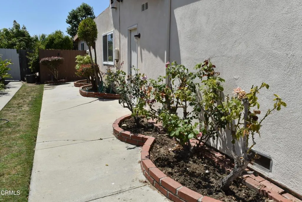 Oxnard, California 93035, United States, 3 Bedrooms Bedrooms, ,2 BathroomsBathrooms,Residential,Active,177643