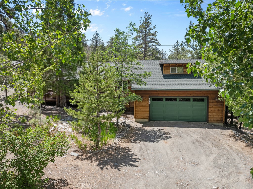 460 Lark Drive
