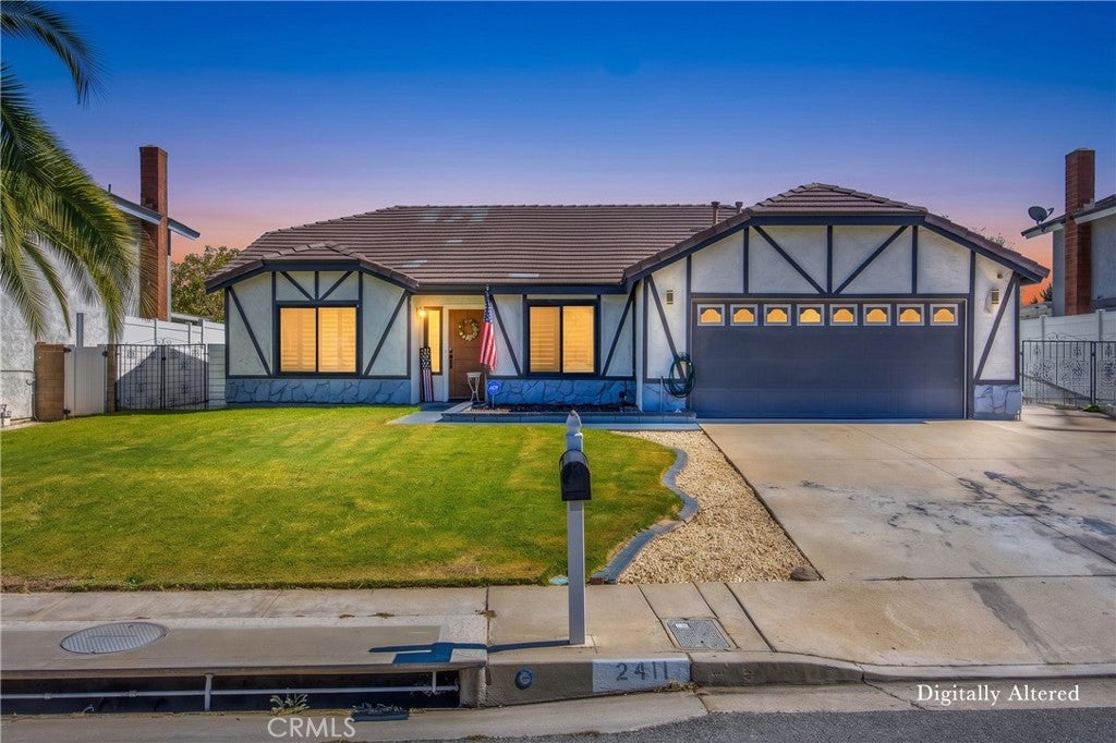 Photo of 2411 Peacock Lane, Corona, CA 92882 (MLS # IV26218989)