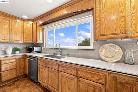 Tiny photo for 41794 Vargas Rd, Fremont, CA 94539 (MLS # 41147147)