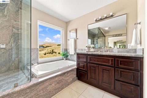 Tiny photo for 41794 Vargas Rd, Fremont, CA 94539 (MLS # 41147147)