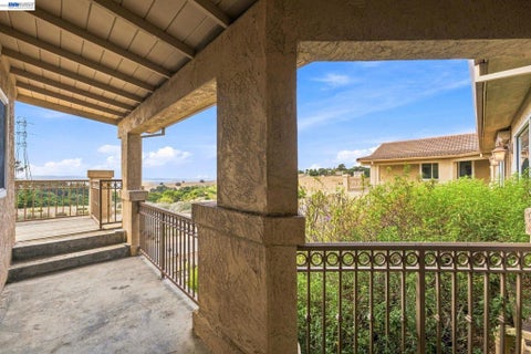 Tiny photo for 41794 Vargas Rd, Fremont, CA 94539 (MLS # 41147147)