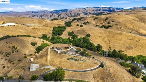 Tiny photo for 41794 Vargas Rd, Fremont, CA 94539 (MLS # 41147147)