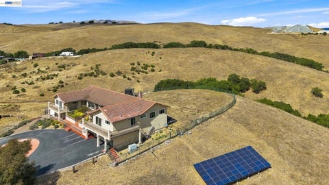 Tiny photo for 41794 Vargas Rd, Fremont, CA 94539 (MLS # 41147147)