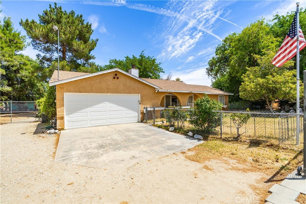 9829 E Avenue S12